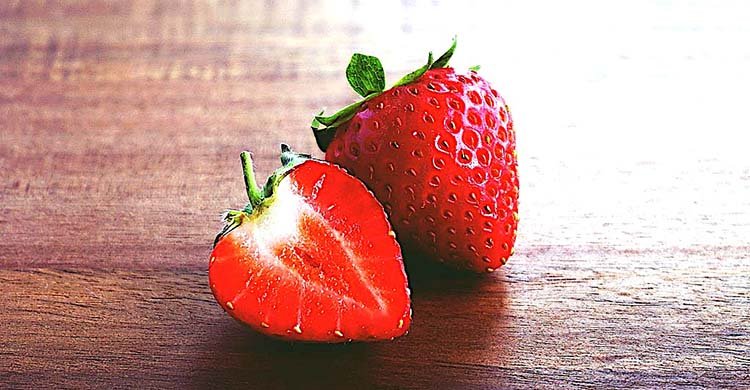 মস্তিষ্কের স্বাস্থ্য ঠিক রাখতে যা খাবেন