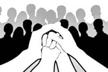 যখন সবচেয়ে ঐক্যবদ্ধ থাকার কথা, তখন আমরা বিভক্ত