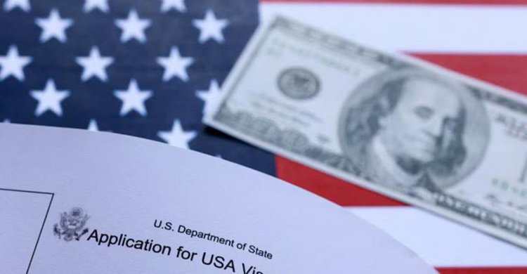 যুক্তরাষ্ট্রে প্রবেশের আগে দেখাতে হবে ৫ বছরের সোশ্যাল মিডিয়া হিস্ট্রি – ট্রাম্প প্রশাসনের নতুন প্রস্তাব