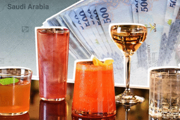 সৌদি আরবে এখন মদ কিনতে পারবেন, যদি আপনি যথেষ্ট ধনী হন