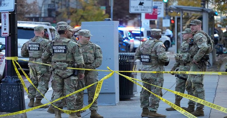 হোয়াইট হাউসের কাছে গুলিবর্ষণ, ‘সন্ত্রাসী কাজ’ বললেন ট্রাম্প
