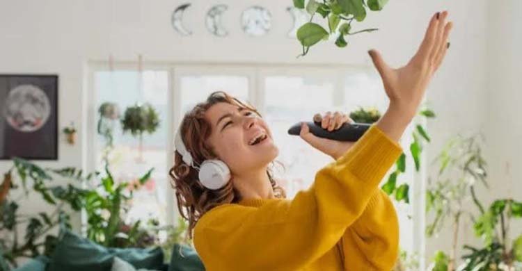 যে কারণে গান গাওয়া স্বাস্থ্যের জন্য উপকারী