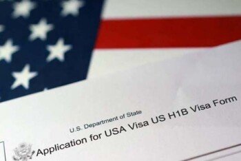 ফ্যাক্ট-চেকার, কনটেন্ট মডারেটরদের যুক্তরাষ্ট্রে প্রবেশে বাধা, ভিসা নিষেধাজ্ঞার কড়া সমালোচনা করলেন মাখোঁসহ ইউরোপীয় নেতারা