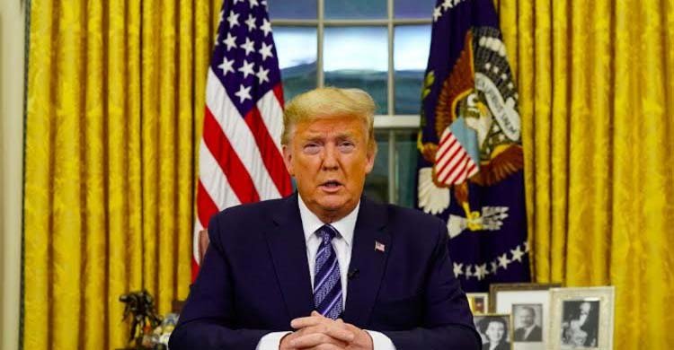 জনপ্রিয়তা কমলেও জাতির উদ্দেশে ভাষণে শুধু নিজের গুণগান তুলে ধরলেন ট্রাম্প