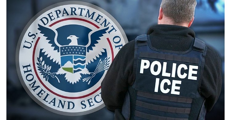 অভিবাসী নির্বাসনে ট্রাম্পের হাতিয়ার আইসিই, এর কাজ কী?