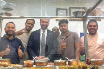 এষ্টোরিয়ার বৈশাখী’র আলু ভর্তায় মুগ্ধ নিউ ইয়র্ক সিটি মেয়র মামদানি