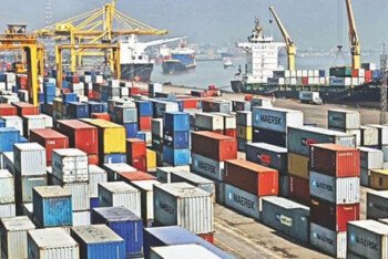 ডিসেম্বরে বাংলাদেশের রপ্তানি ৩.৯৬ বিলিয়ন ডলার, কমছে টানা ৫ মাস ধরে