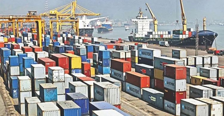 ডিসেম্বরে বাংলাদেশের রপ্তানি ৩.৯৬ বিলিয়ন ডলার, কমছে টানা ৫ মাস ধরে