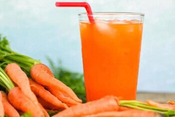খালি পেটে গাজরের রস খাওয়ার উপকারিতা
