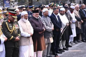 লক্ষ লক্ষ মানুষের শ্রদ্ধায় খালেদা জিয়াকে বিদায়