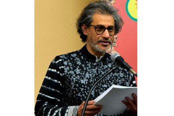 নিউ ইয়র্কের কুইন্স সেন্ট্রাল লাইব্রেরিতে জন্মদিনে কাজী জহিরুল ইসলামের একক কবিতা পাঠ