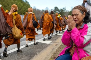 ওয়াশিংটনে শেষ হলো ১৯ ভিক্ষুর ১০৮ দিনের ‘শান্তি পদযাত্রা’