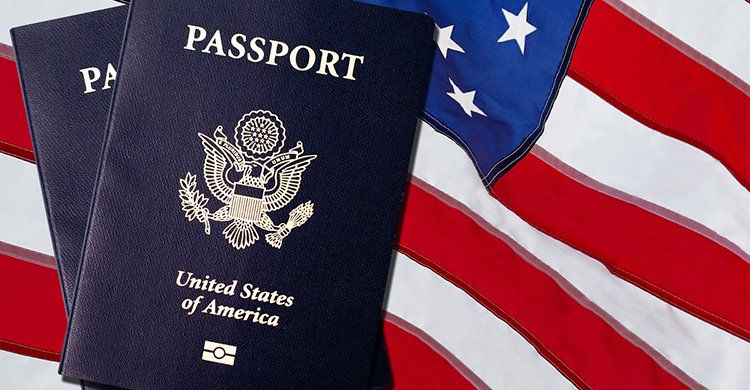 ট্রাম্প প্রশাসনের অধীনে যুক্তরাষ্ট্রের নাগরিকত্ব পাওয়ার অগ্নিপরীক্ষা: আরও কঠিন প্রক্রিয়ায় অনিশ্চয়তায় হাজারো অভিবাসী