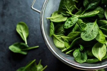 শীতে রোগ মোকাবিলায় পালংশাক