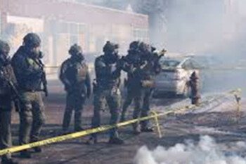 আদালত ধৈর্যের শেষ সীমায় পৌঁছে গেছে – আইসিই প্রধানের উদ্দেশে মিনেসোটার বিচারক