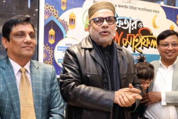 সাংবাদিকদের সম্মানে জাকির চৌধুরীর ইফতার মাহফিল