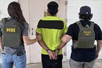 টেক্সাসকে অভিবাসী গ্রেপ্তারের আইন কার্যকর করার অনুমতি দিল ফেডারেল আপিল আদালত