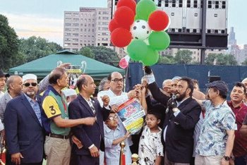 বিশ্বকাপের উন্মাদনায় নিউইয়র্কে শুরু ‘ঠিকানা ফুটবল টুর্নামেন্ট’