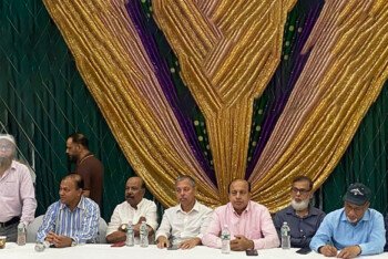 নিউইয়র্কের ব্রঙ্কসে আসন্ন বাংলাদেশ সোসাইটির নির্বাচনে কুনু-ফিরোজ পরিষদের মতবিনিময় সভা অনুষ্ঠিত