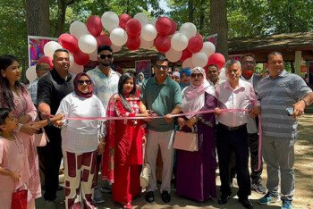 নিউইয়র্ক সিনিয়র অ্যাডাল্ট ডে কেয়ার এর আয়োজনে আনন্দঘন পিকনিক ও গেট টুগেদার অনুষ্ঠিত